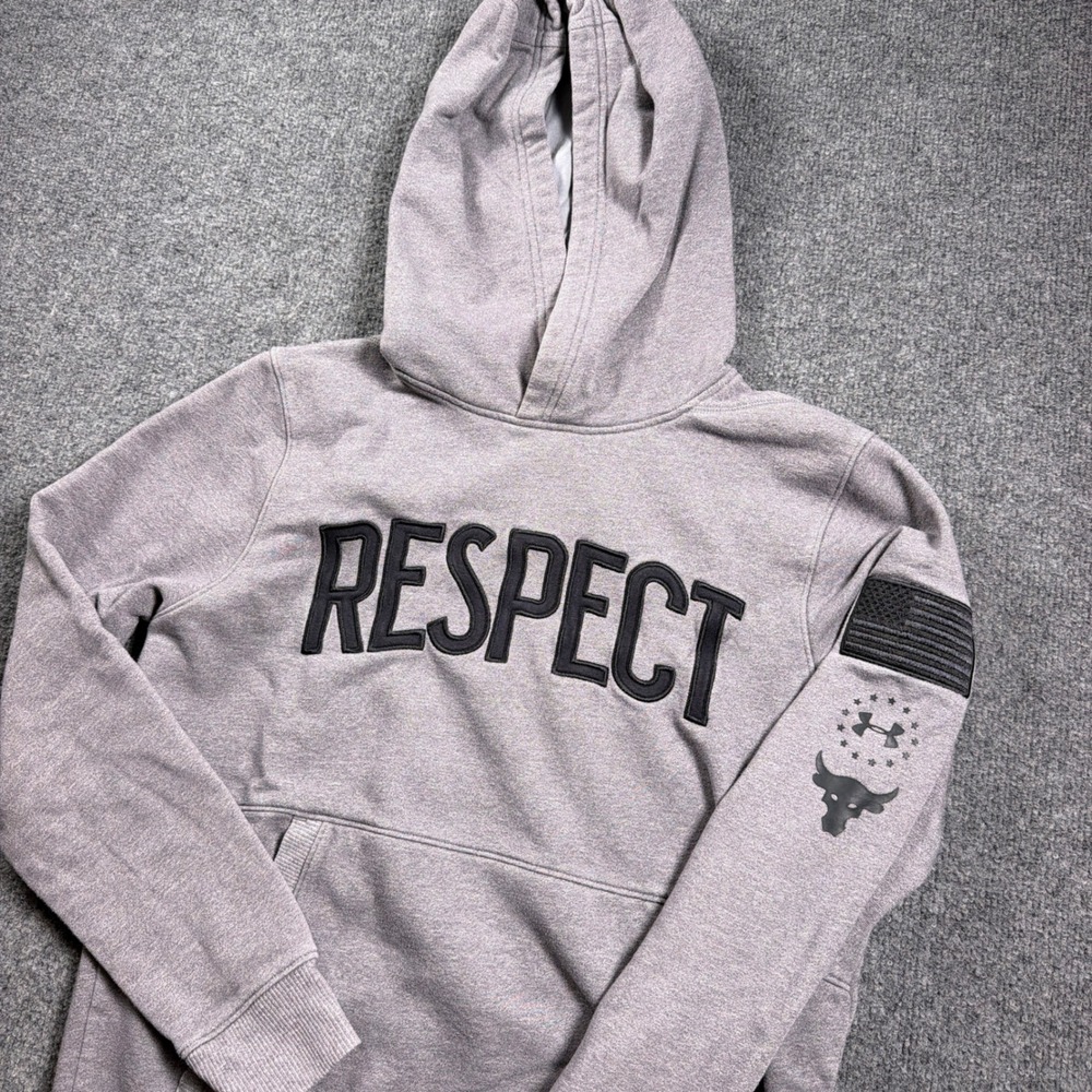 Under Armour Project Rock Hoodie Mens Small Gray Respect Brahma Bull USA Patch